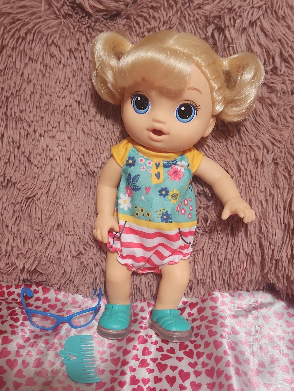 Baby Alive Step N Giggle doll 2018 doll blonde light up shoes